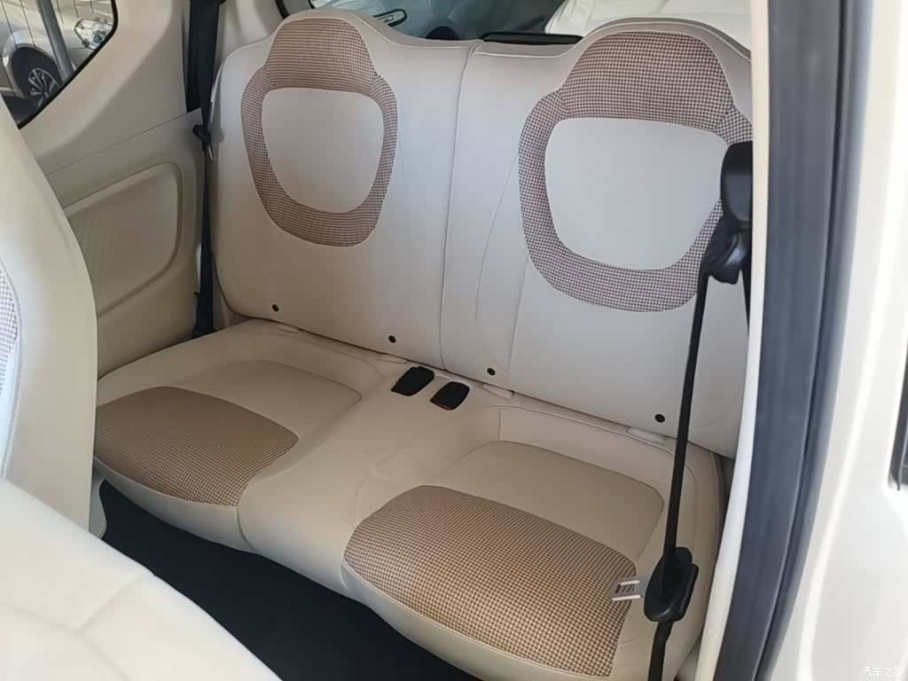 Wuling MINIEV, 2025 17