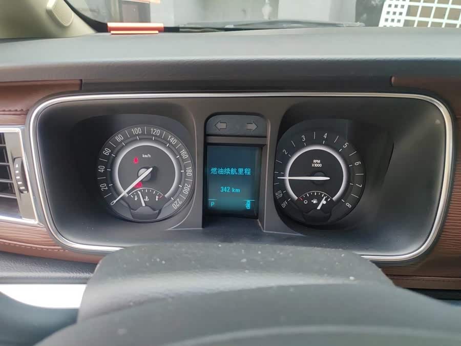 Buick GL8 2019, фото 4