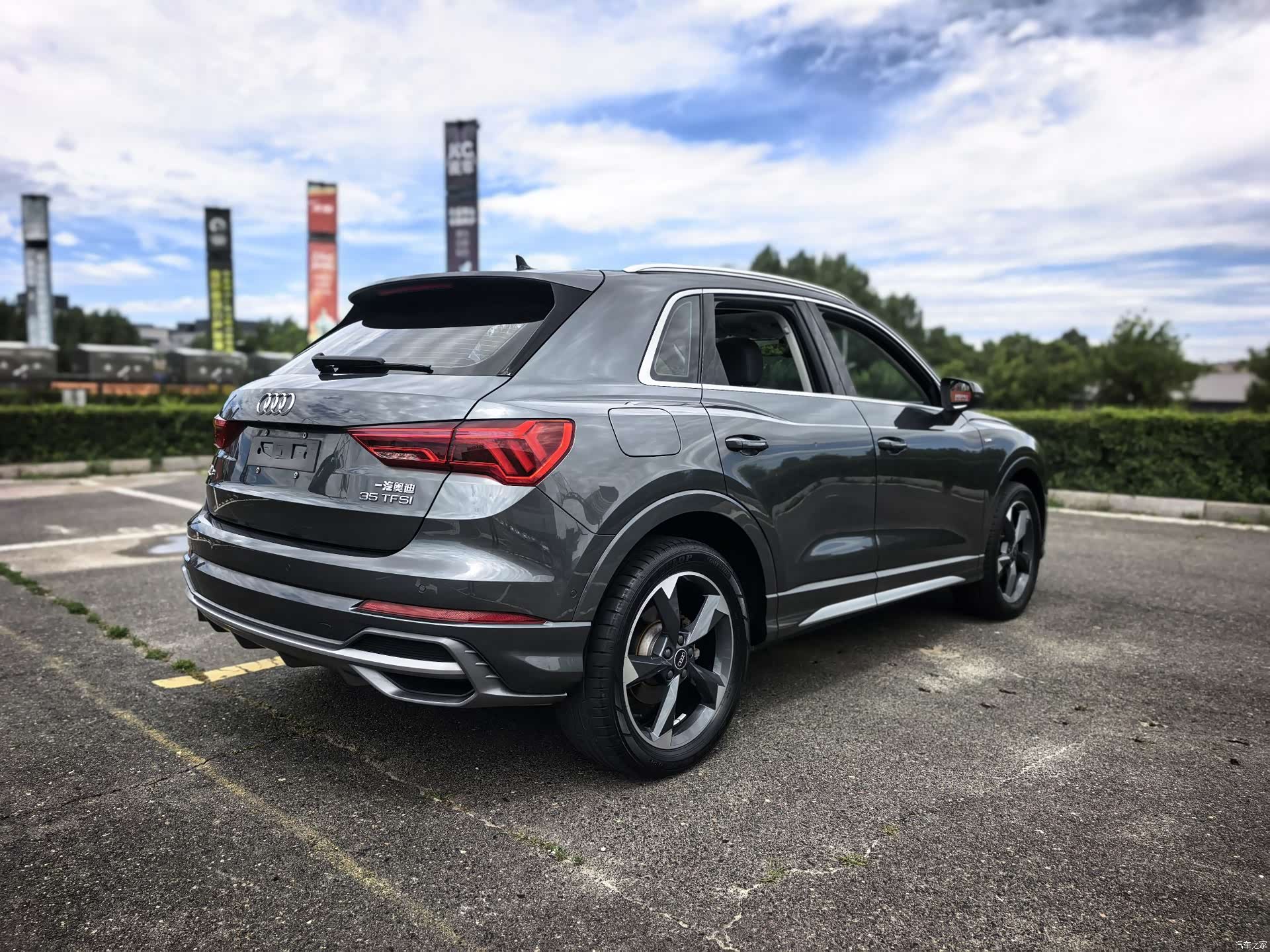 Audi Q3, 2022 6