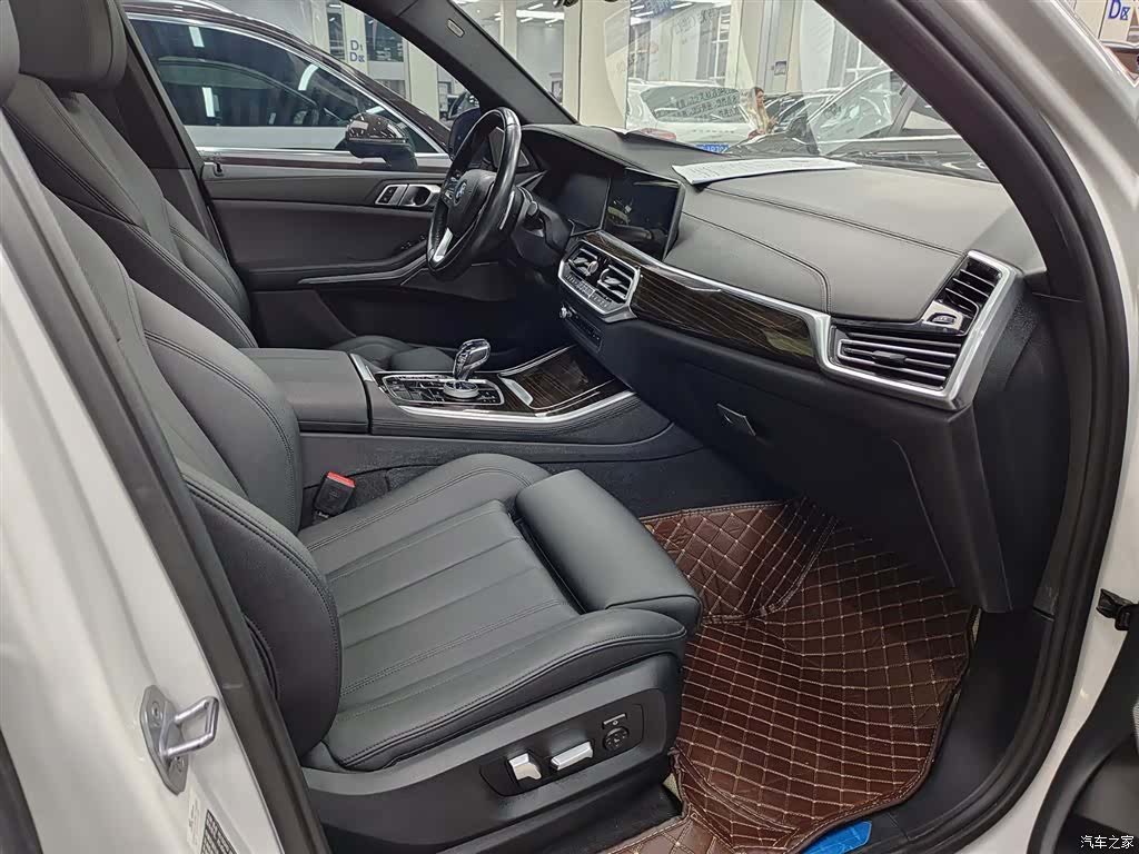 BMW X5, 2020 9