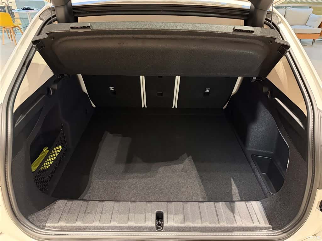 BMW X2, 2025 13