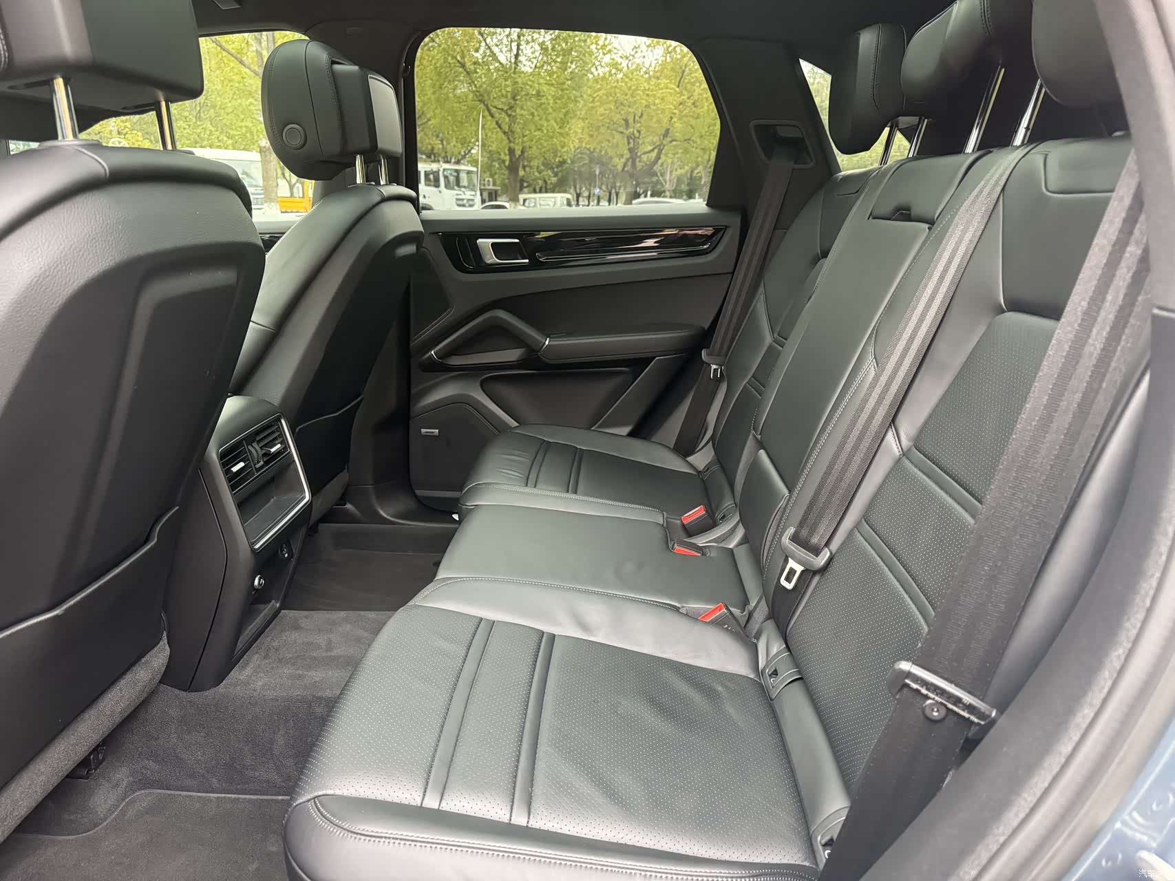 Porsche Cayenne, 2019 8