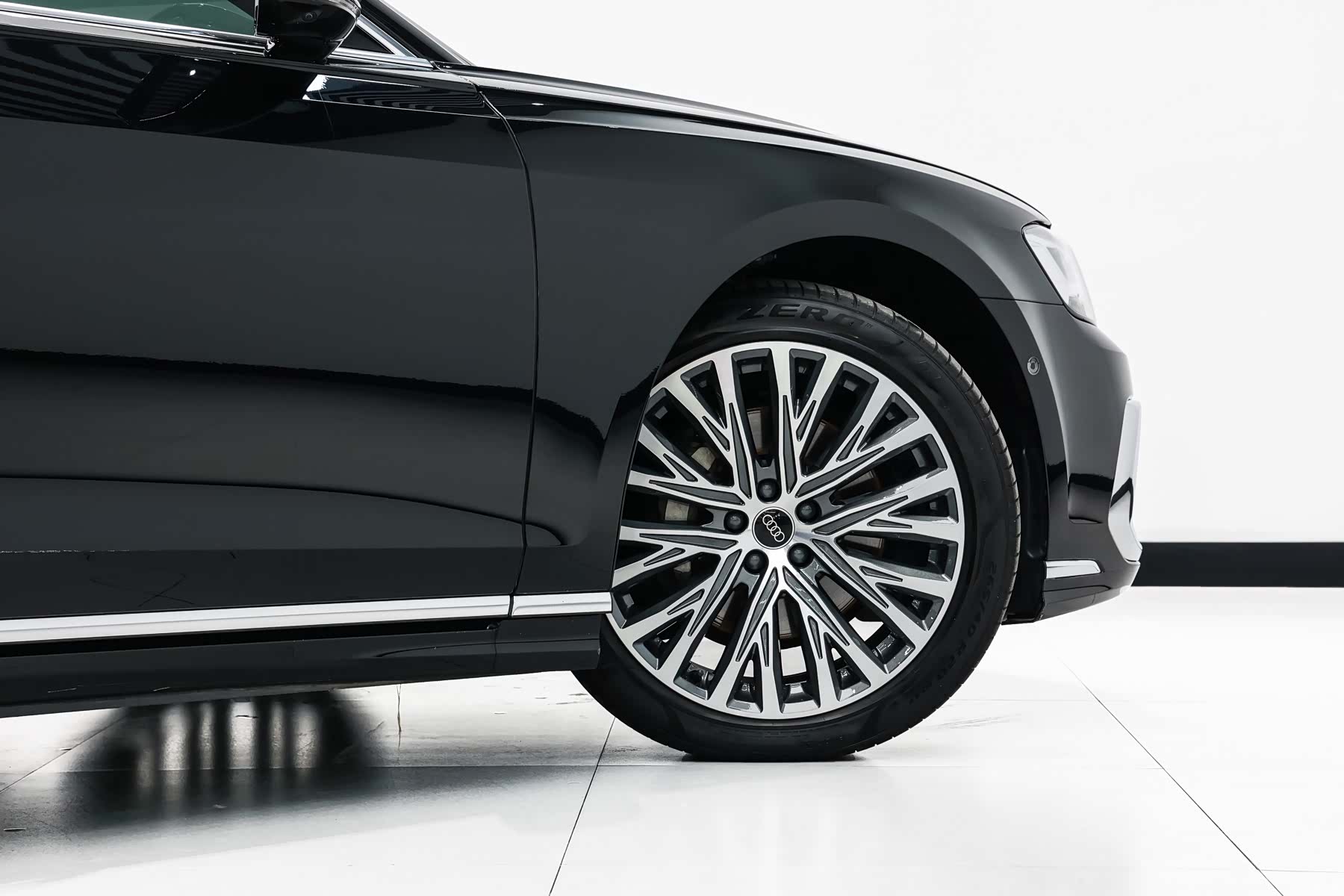 Audi A8L, 2024 22