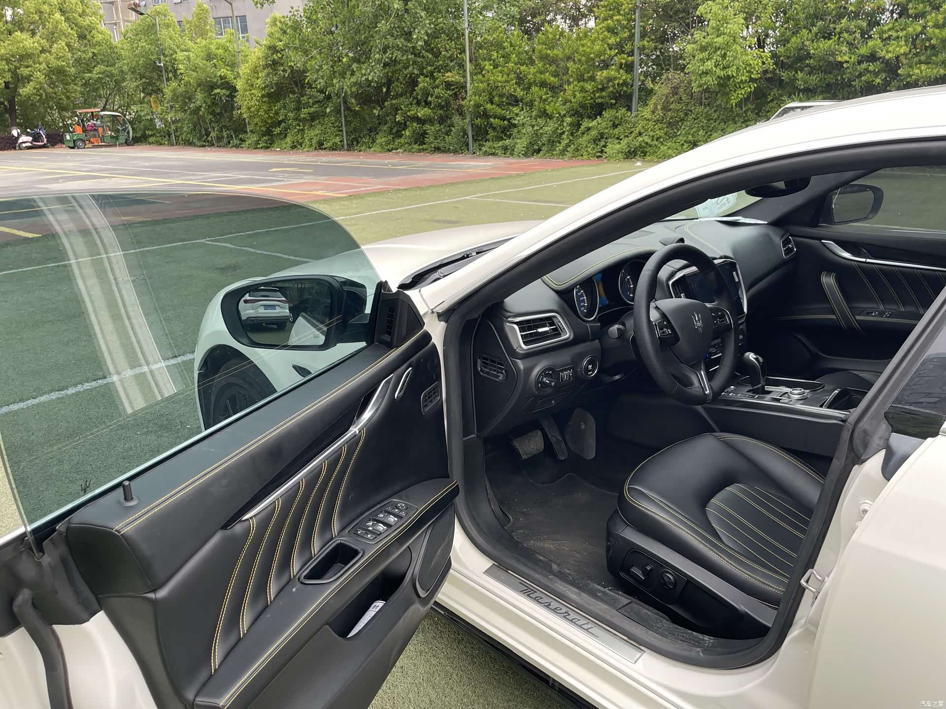 Maserati Ghibli, 2017 все фото