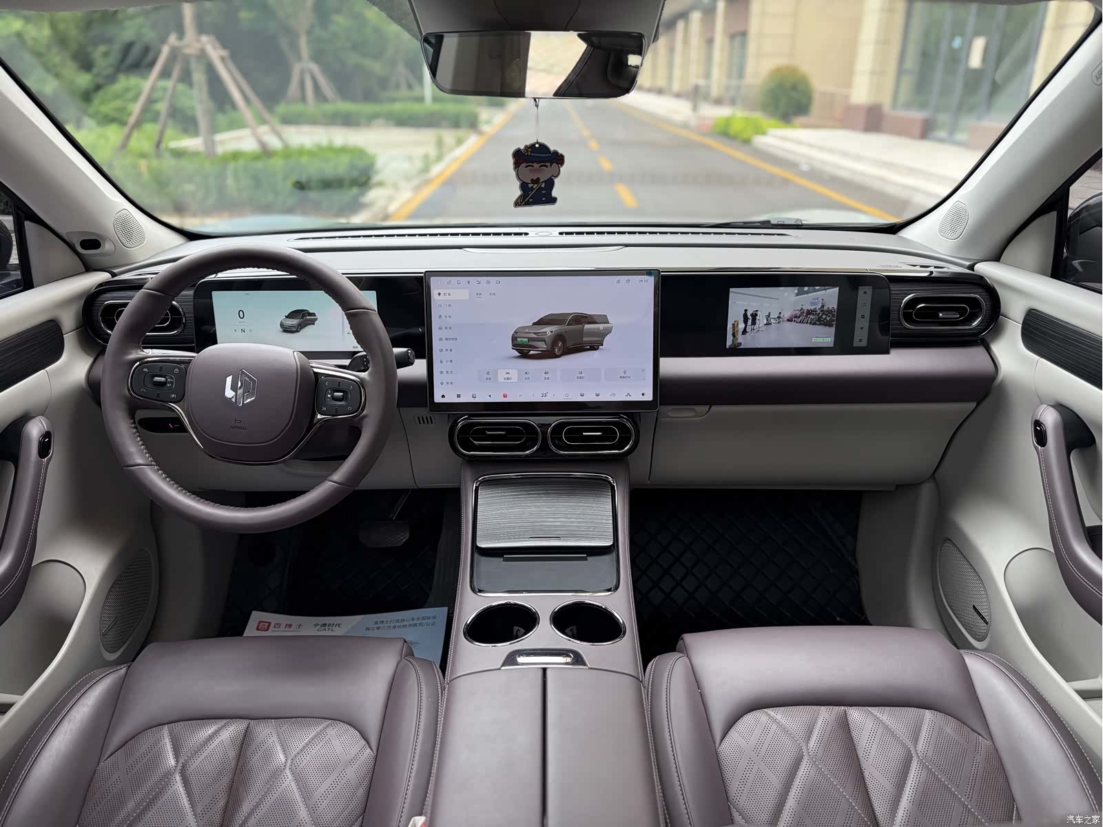 Leapmotor C11, 2025 все фото