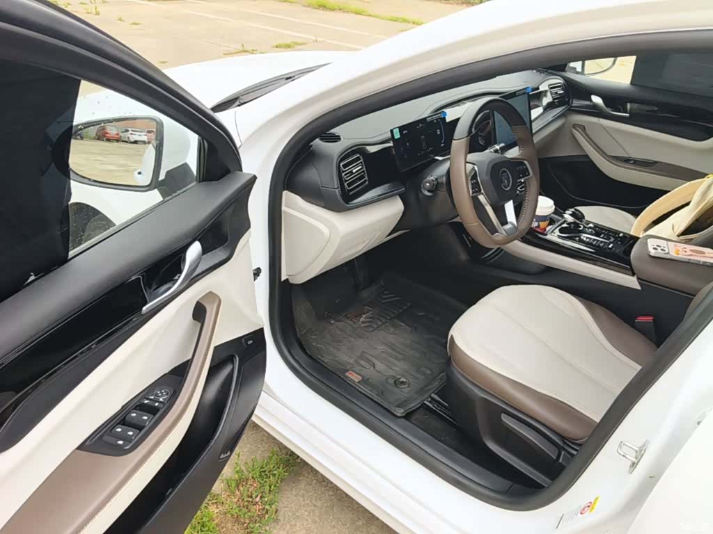 BYD Qin, 2025 16