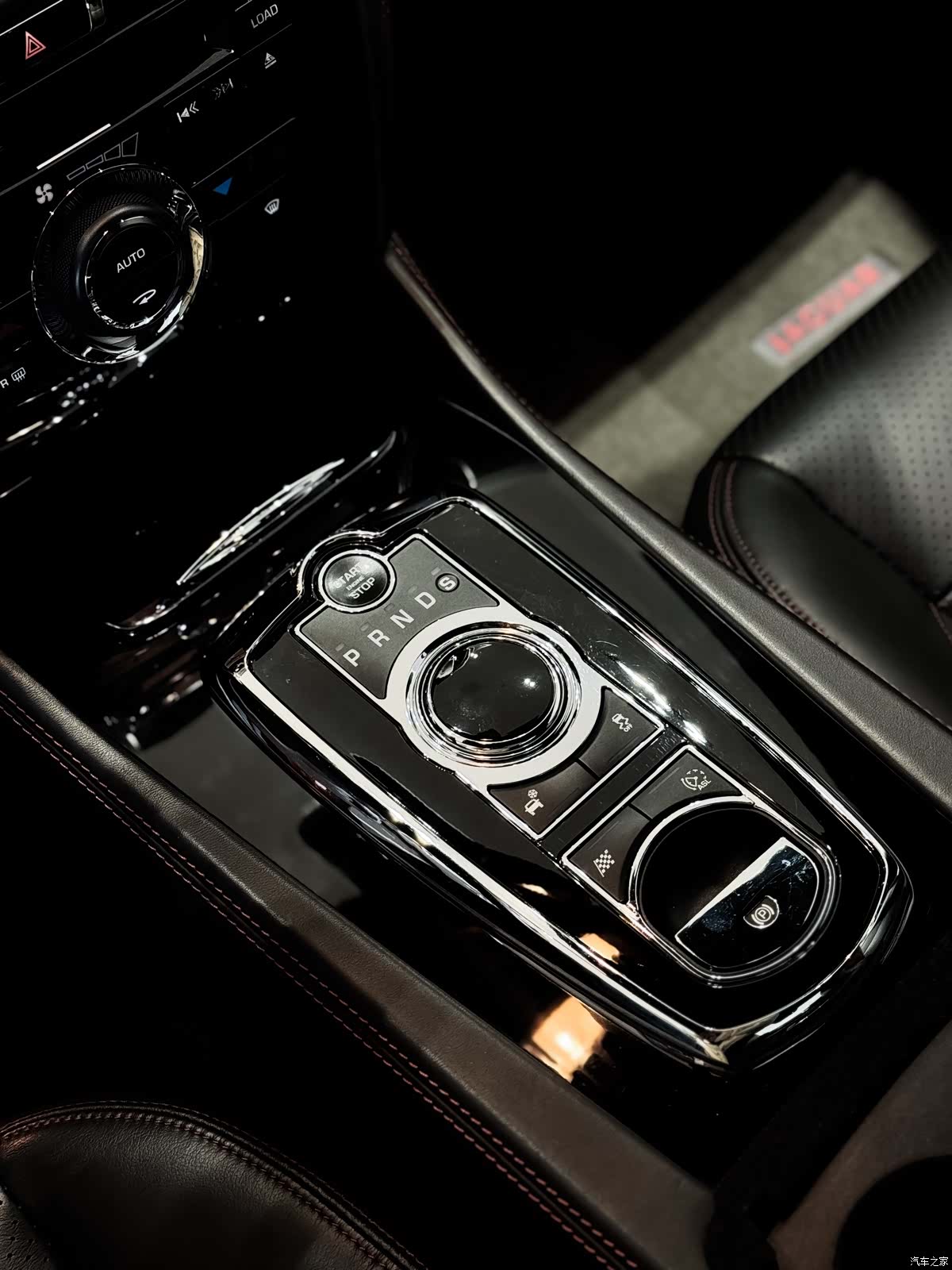 Jaguar XK, 2013 13
