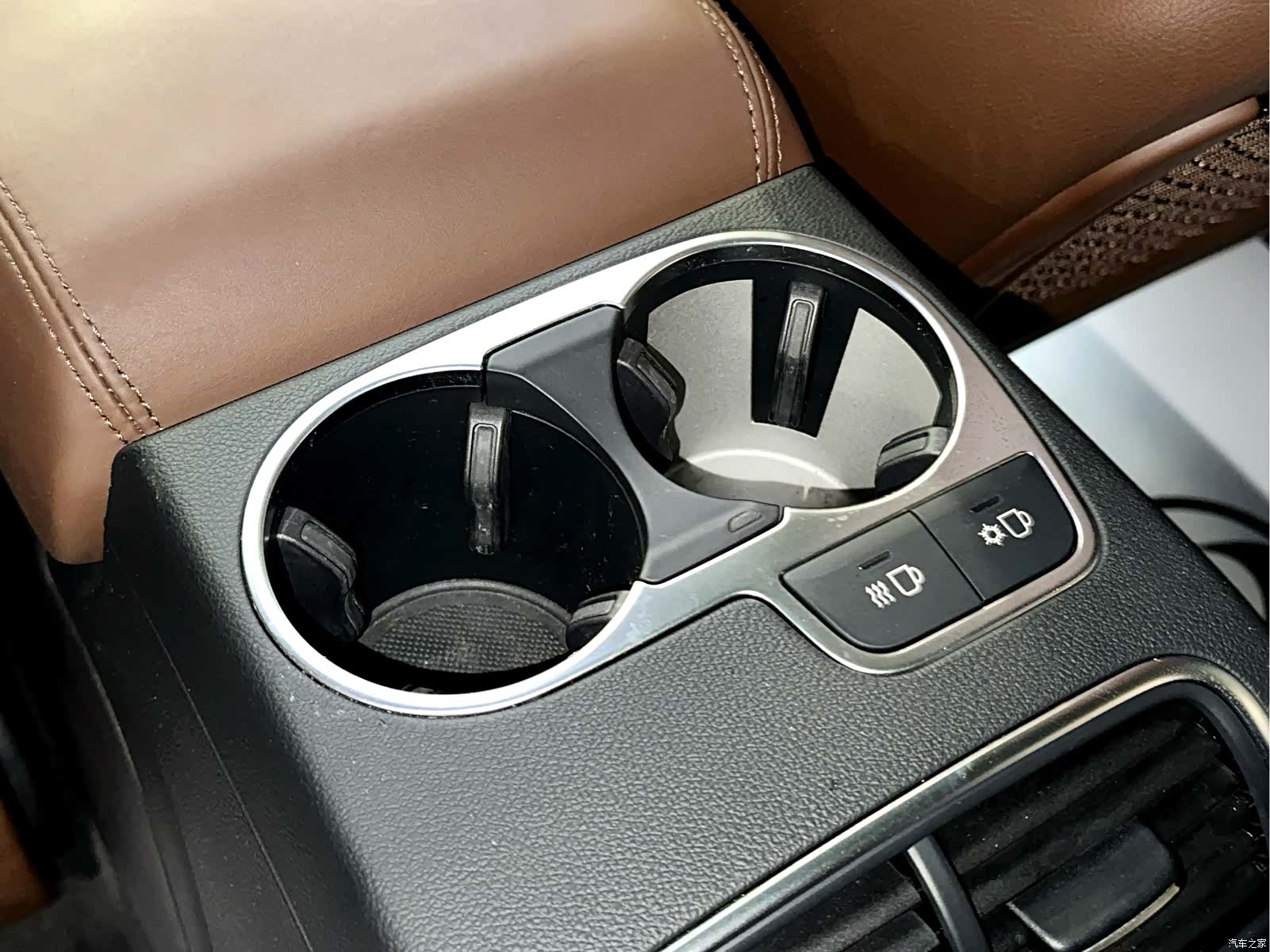 Audi A6L, 2015 17