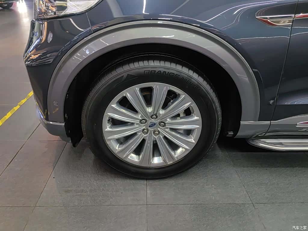Ford Explorer, 2021 23