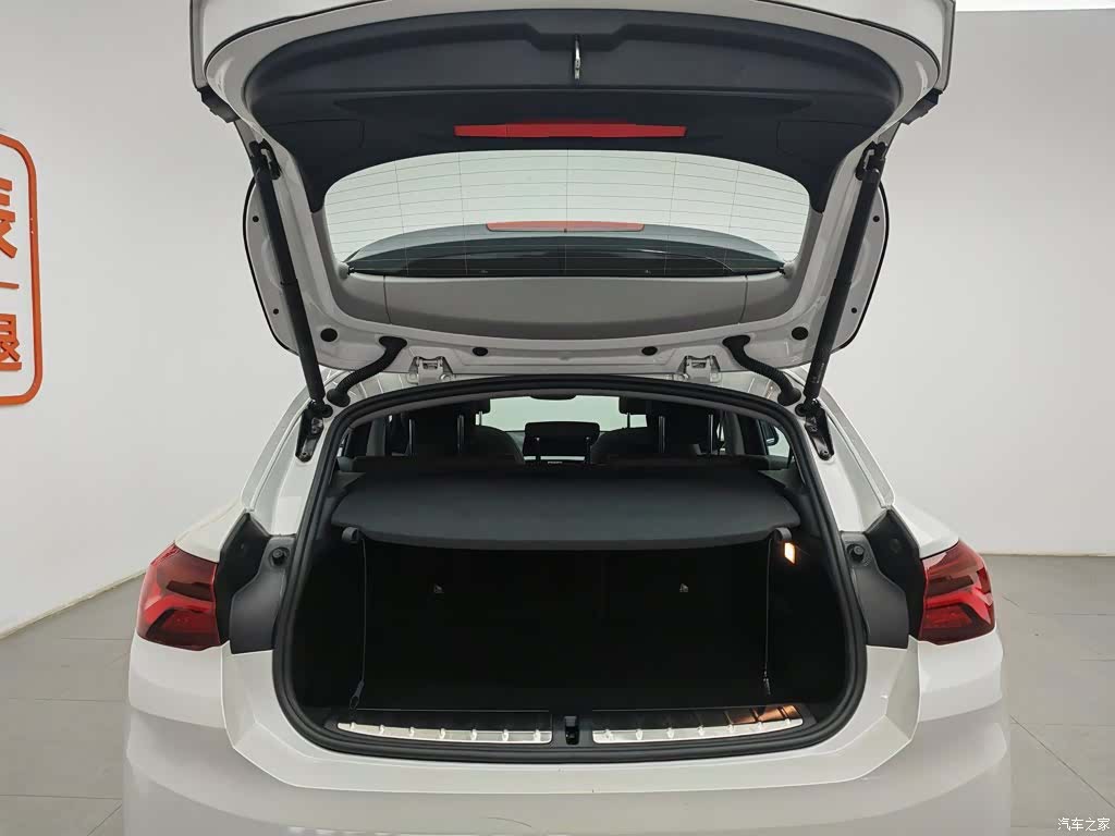 BMW X2, 2021 16