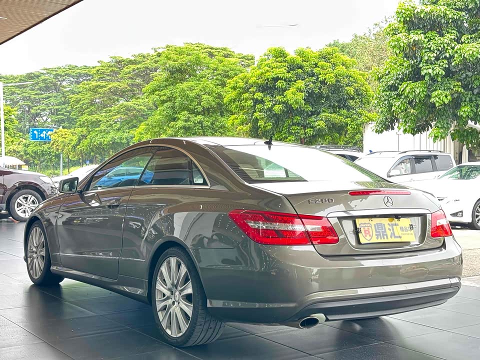 Mercedes-Benz E-class Mercedes-Benz E-class