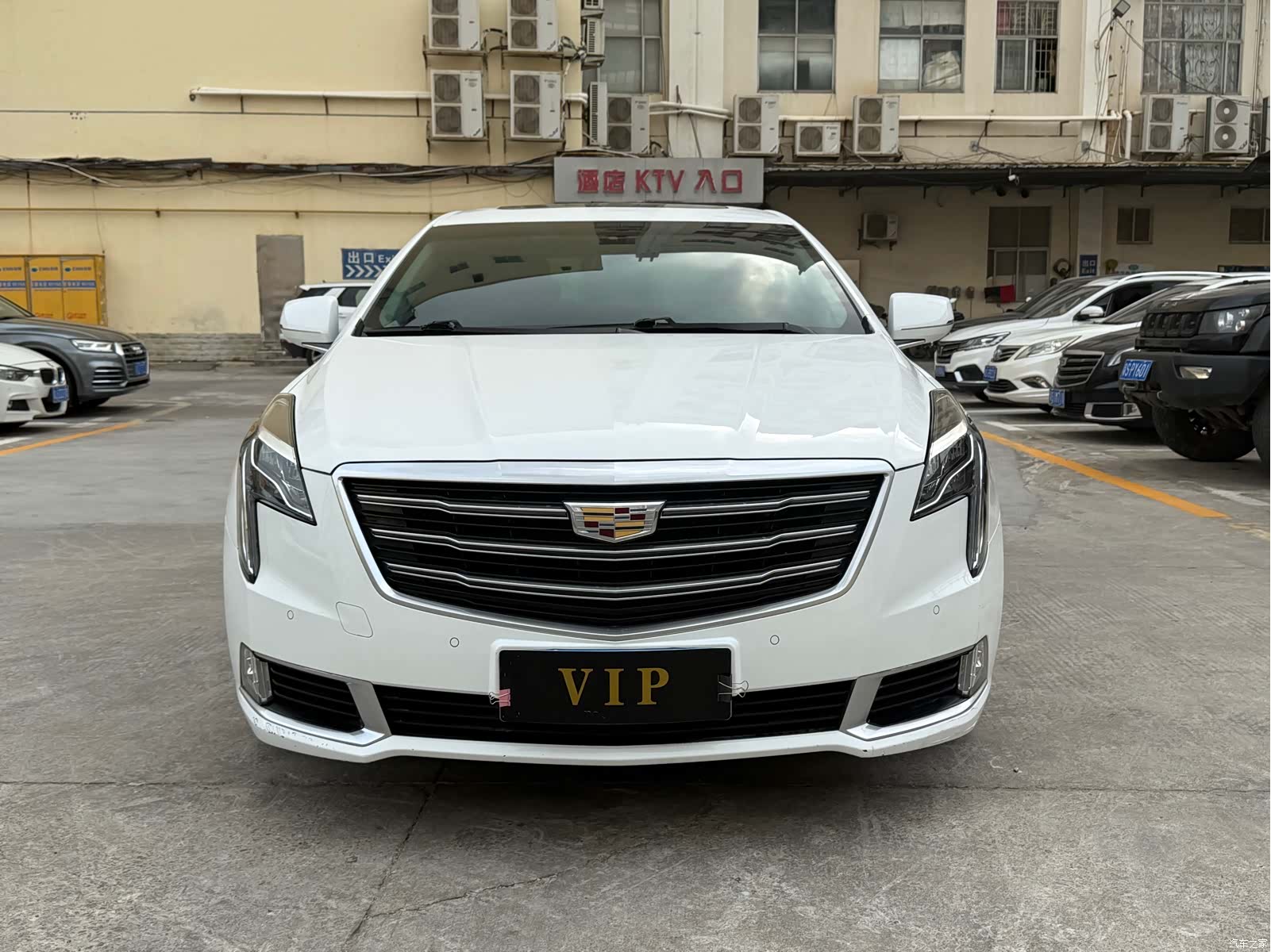 Cadillac XTS, 2018 2
