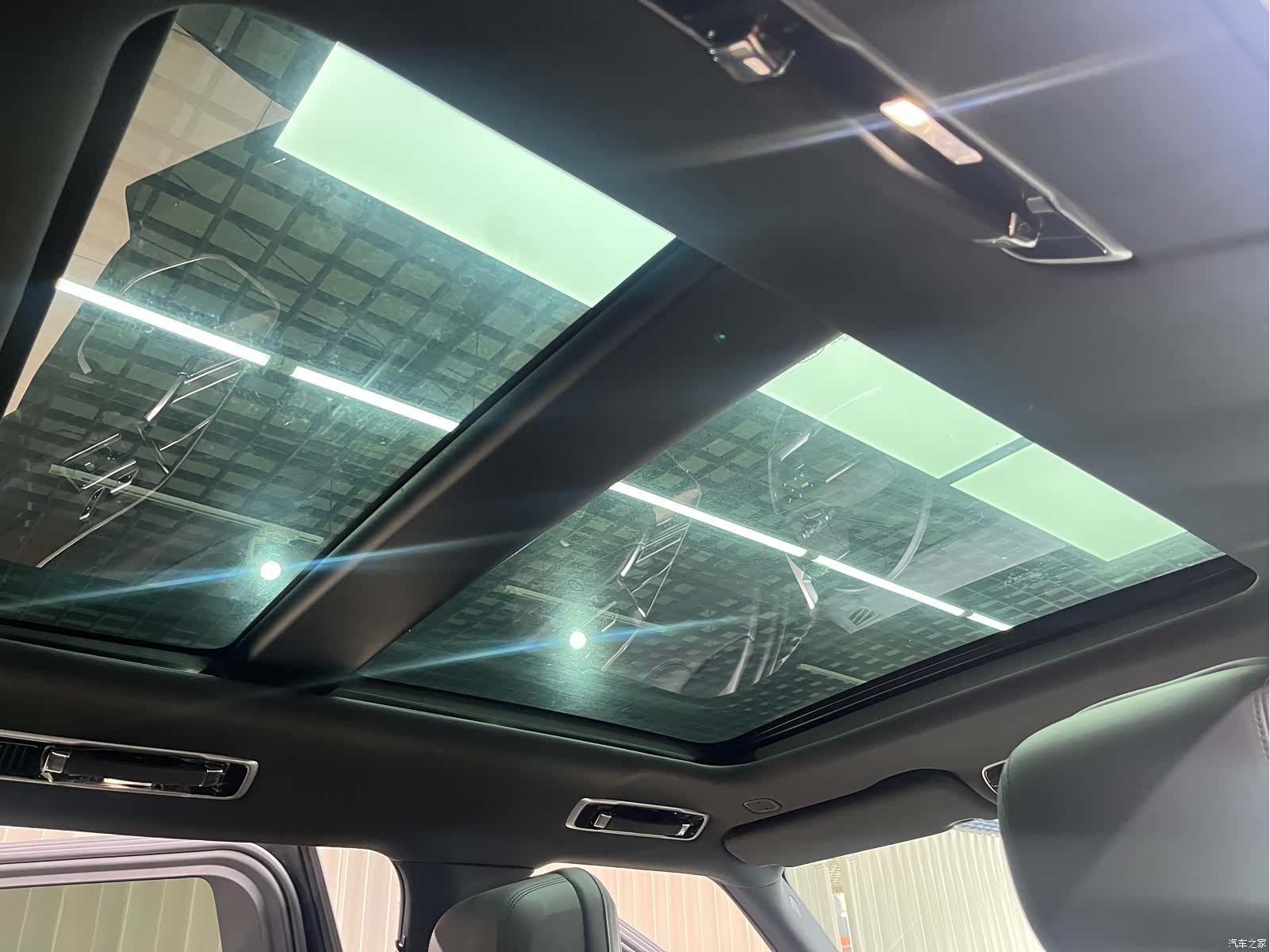 Land Rover Range Rover, 2023 14