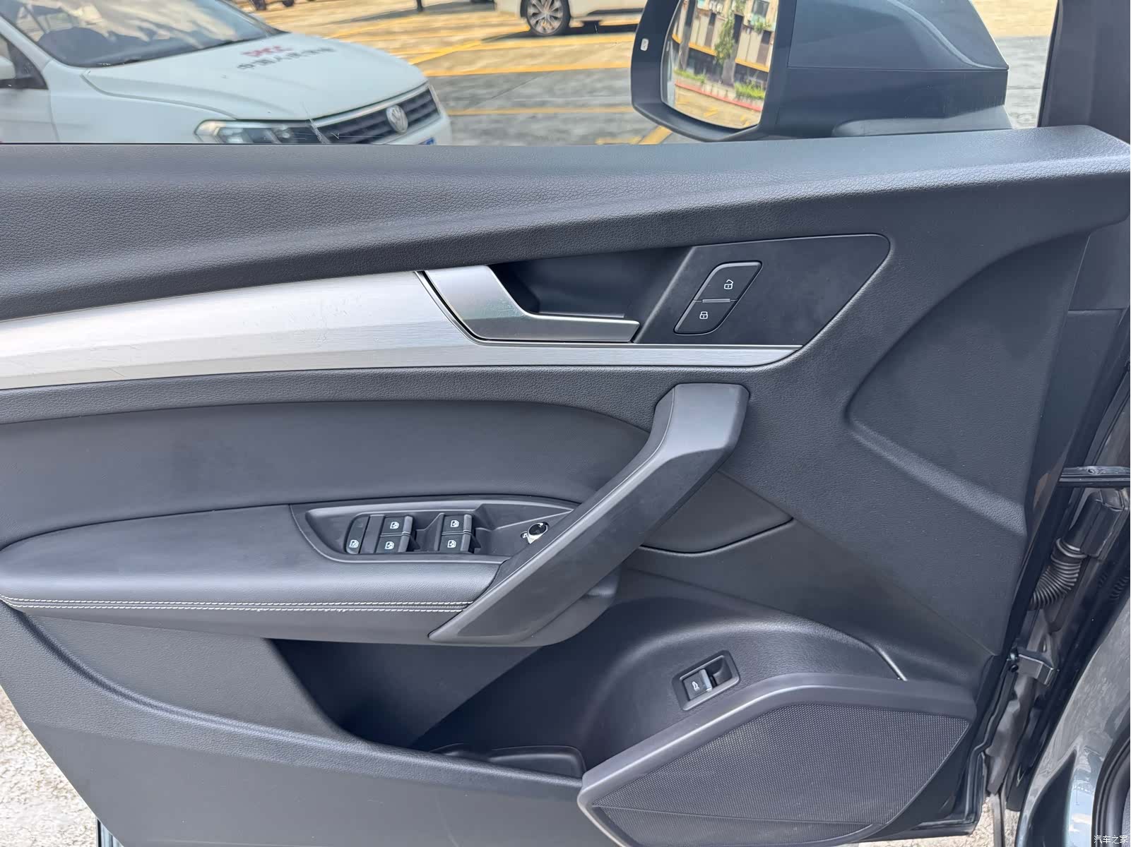 Audi Q5L, 2021 21