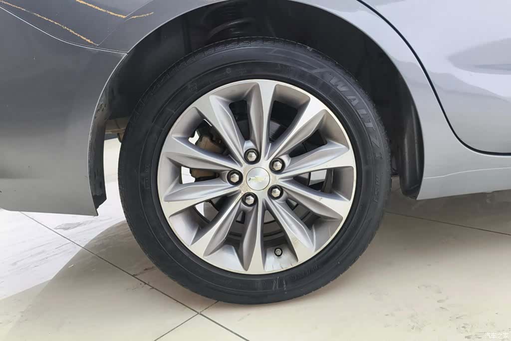 Chevrolet 320, 2022 6