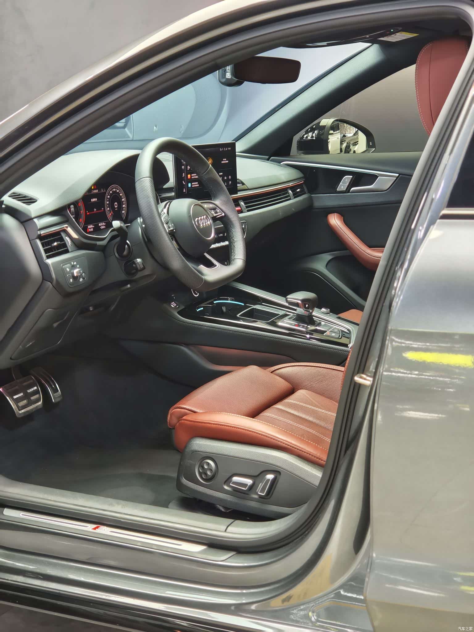Audi A4L, 2024 9