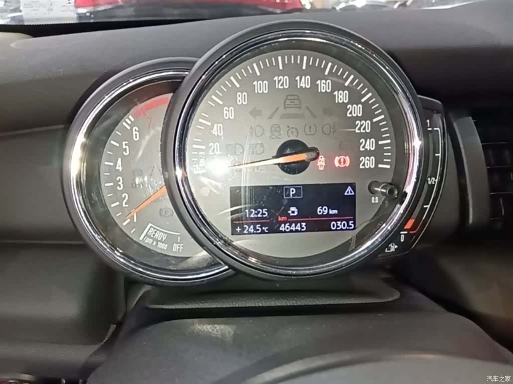 Mini ONE, 2019 12