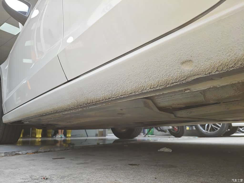 Volkswagen Lamando, 2016 21