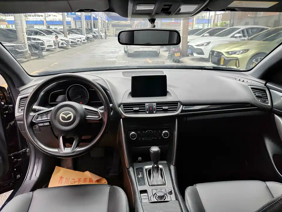 Mazda CX-4