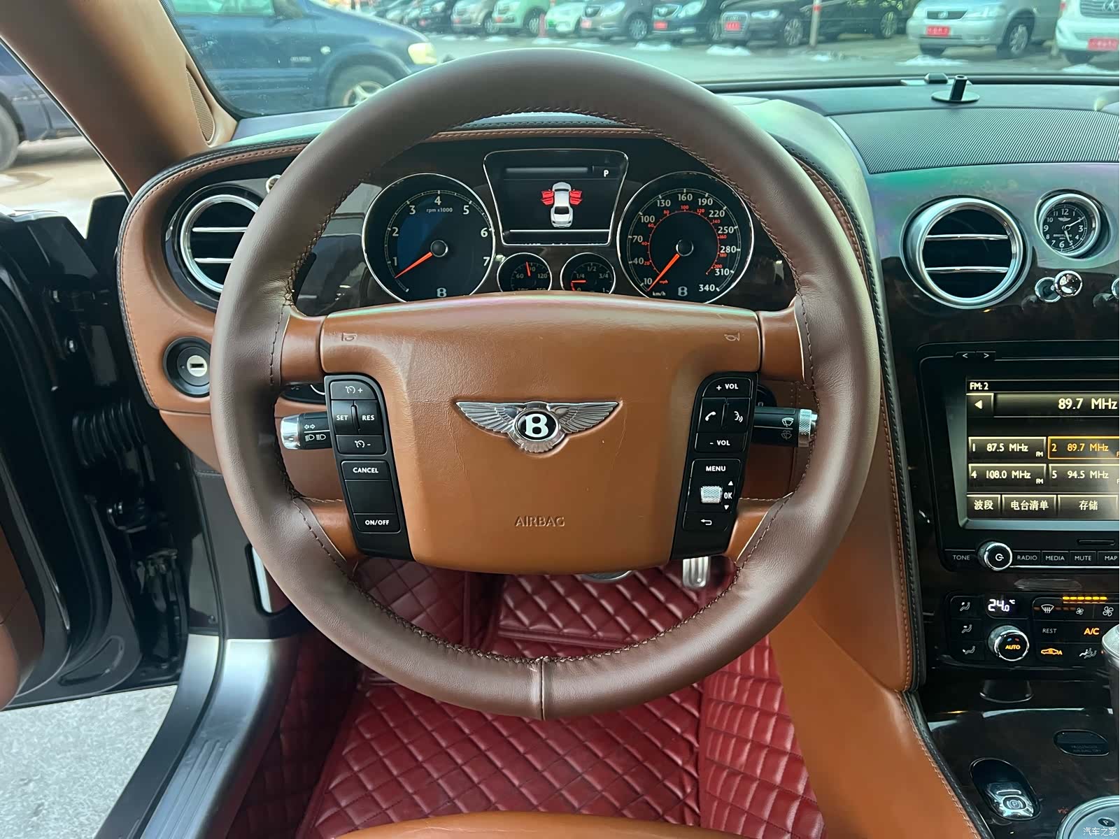 Bentley Flying Spur, 2013 6
