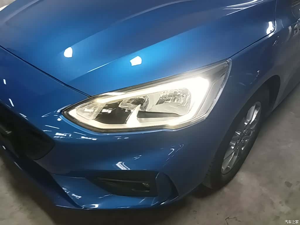 Ford Focus, 2019 24