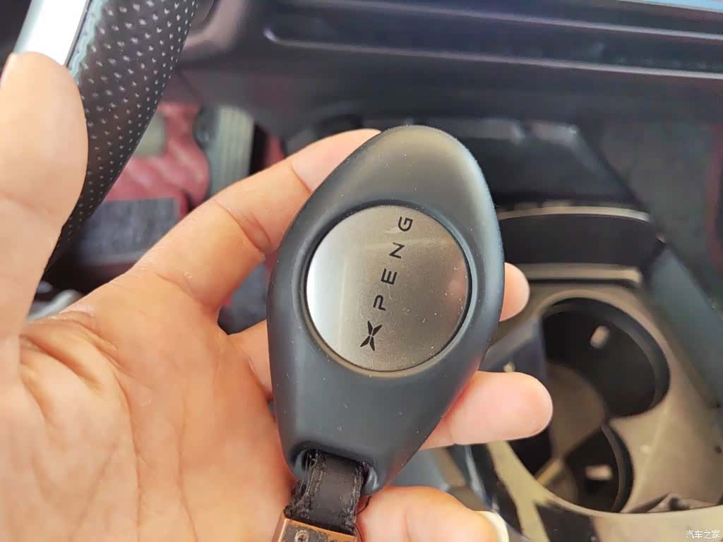 Xpeng P7, 2021 12