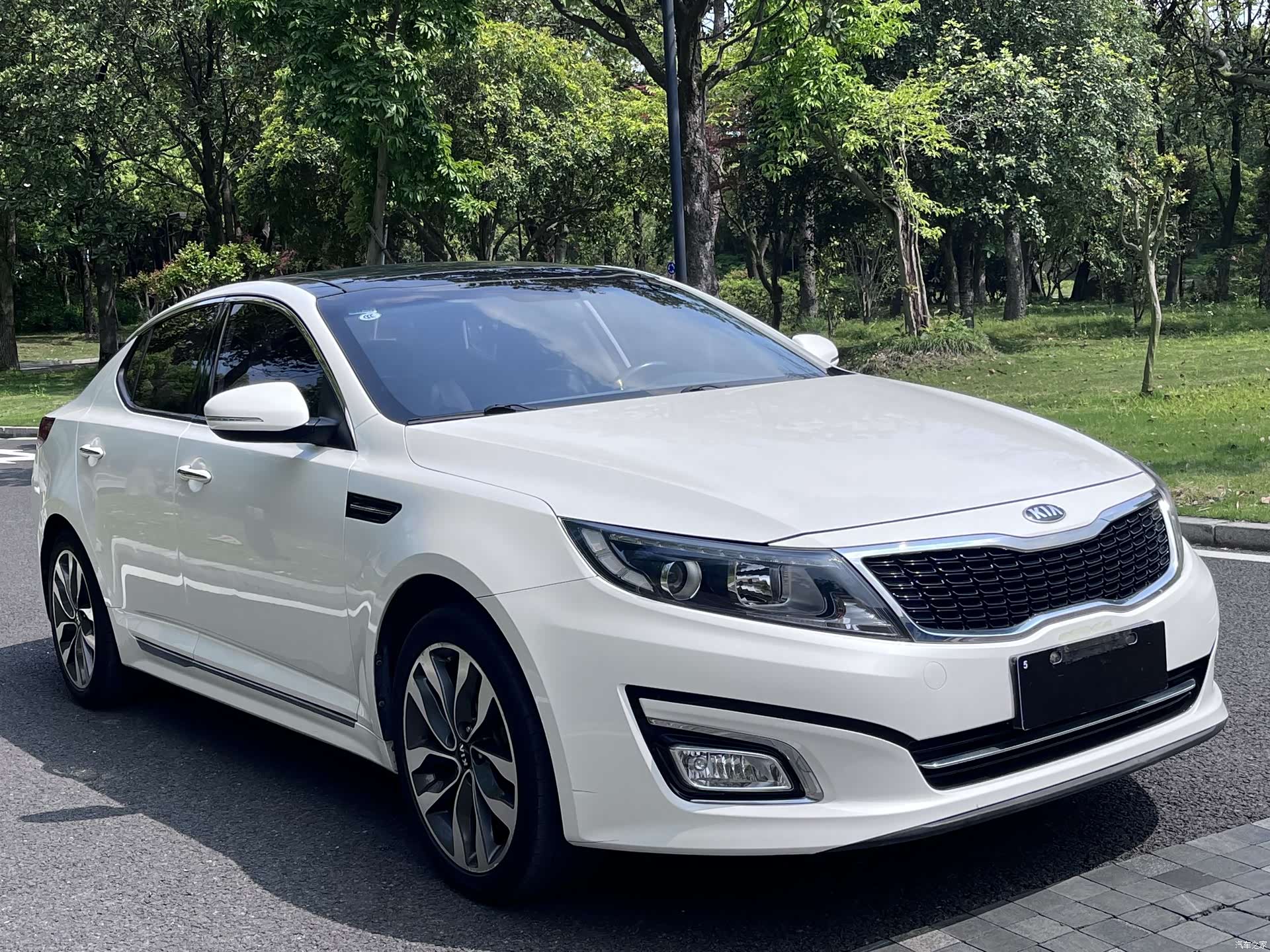Kia K5, 2014 3