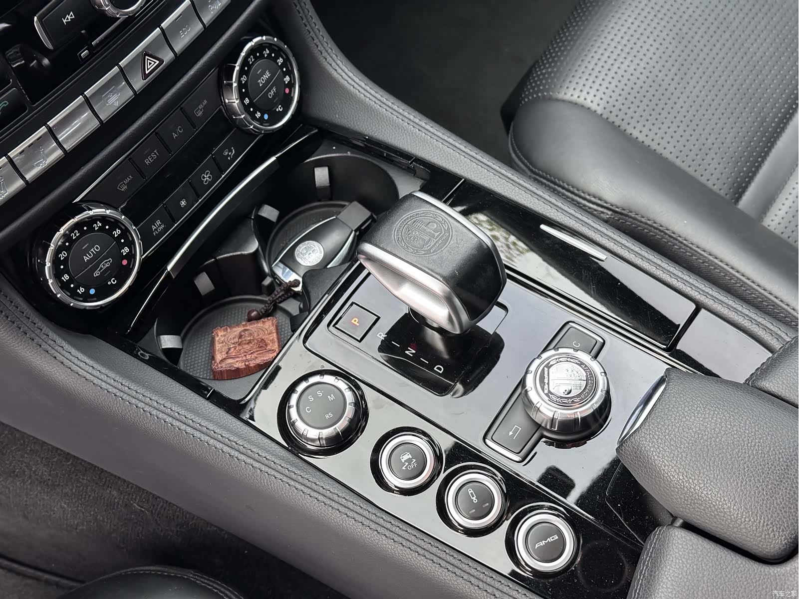Mercedes-Benz CLS, 2013 7