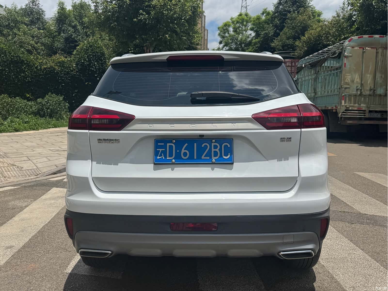 Geely Boyue, 2022 9