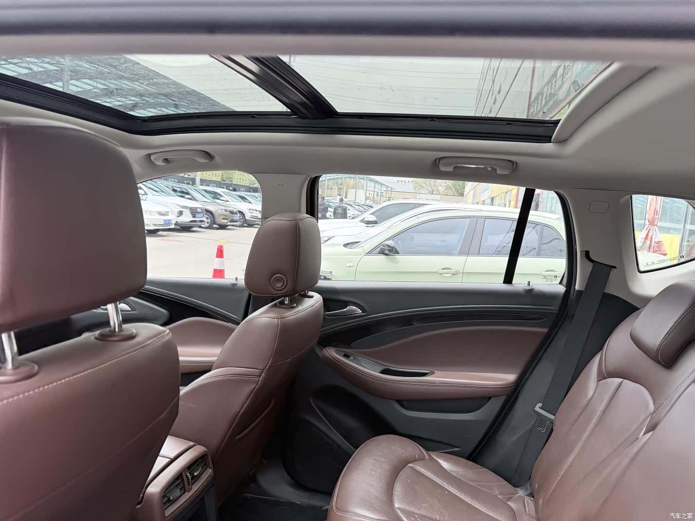 Buick Envision Plus, 2018 17