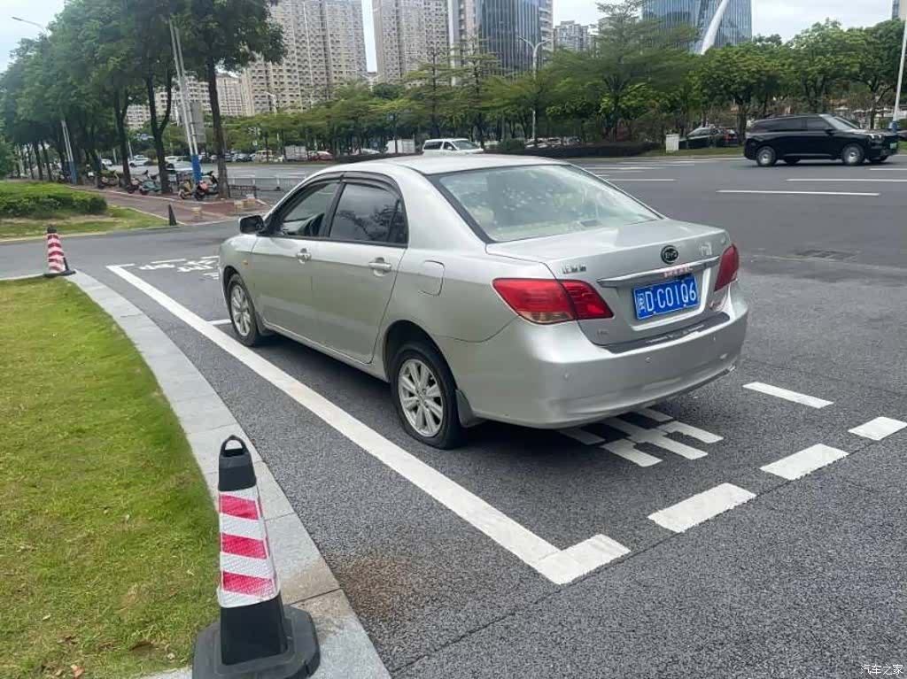 BYD L3, 2013 2