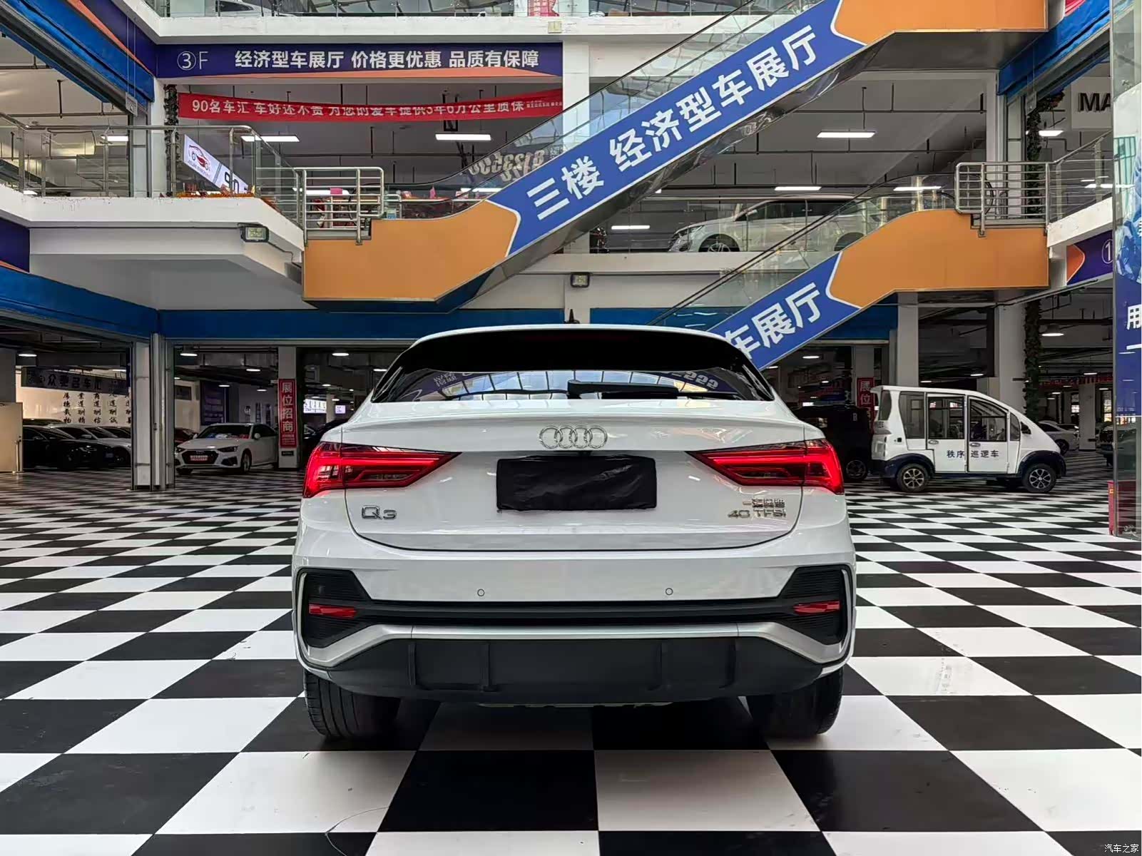 Audi Q3, 2021 18