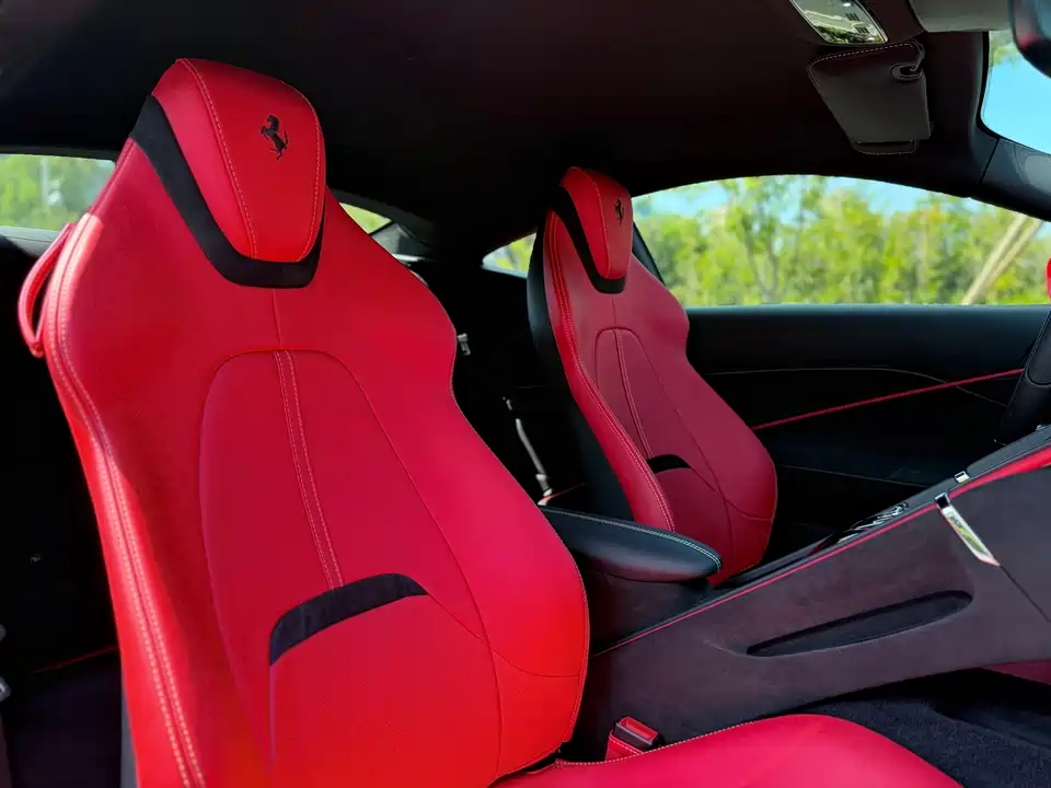 Ferrari Roma
