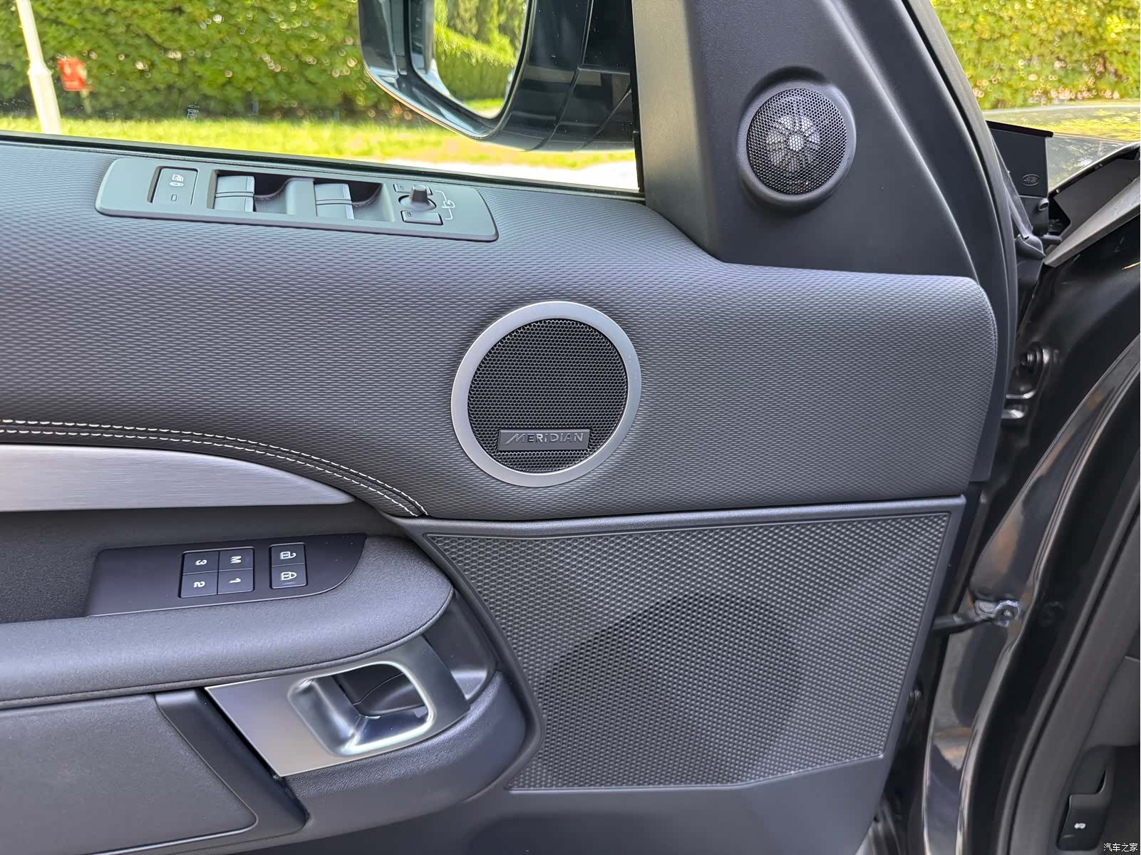 Land Rover Discovery, 2025 8