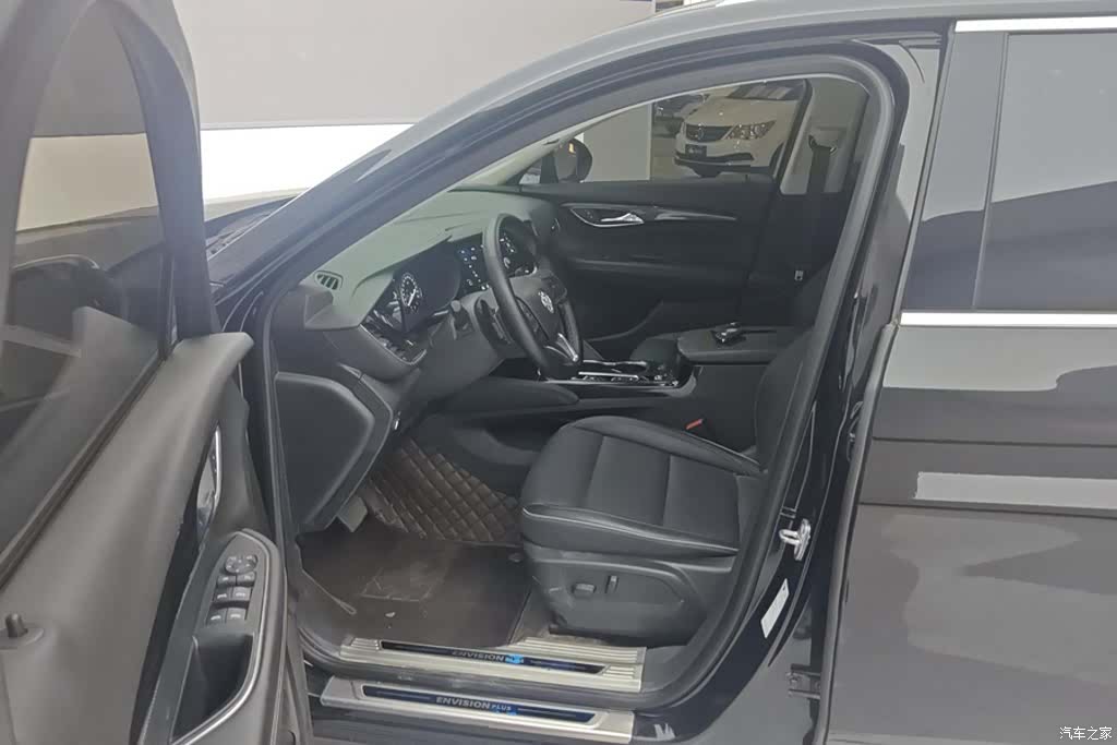 Buick Envision Plus, 2022 9