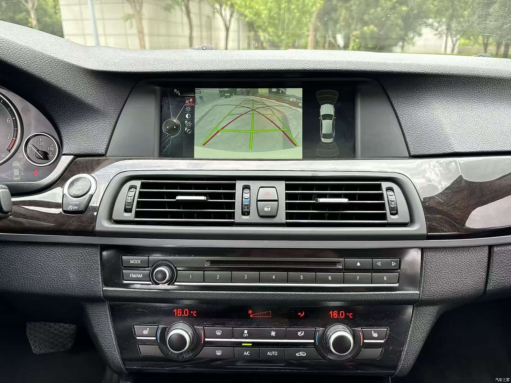 BMW 5 Series, 2013 31