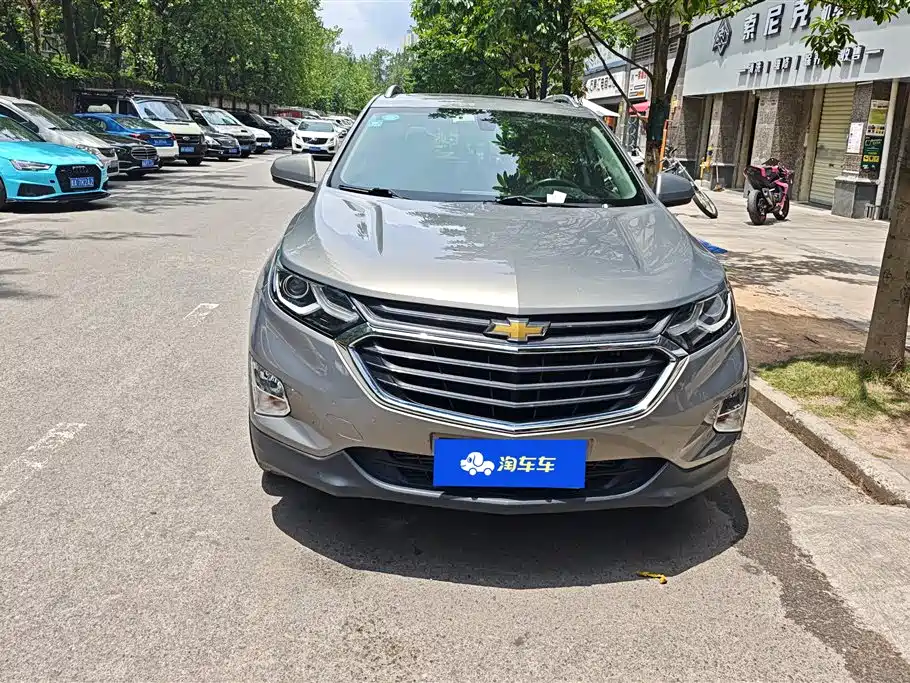 Chevrolet Explorer