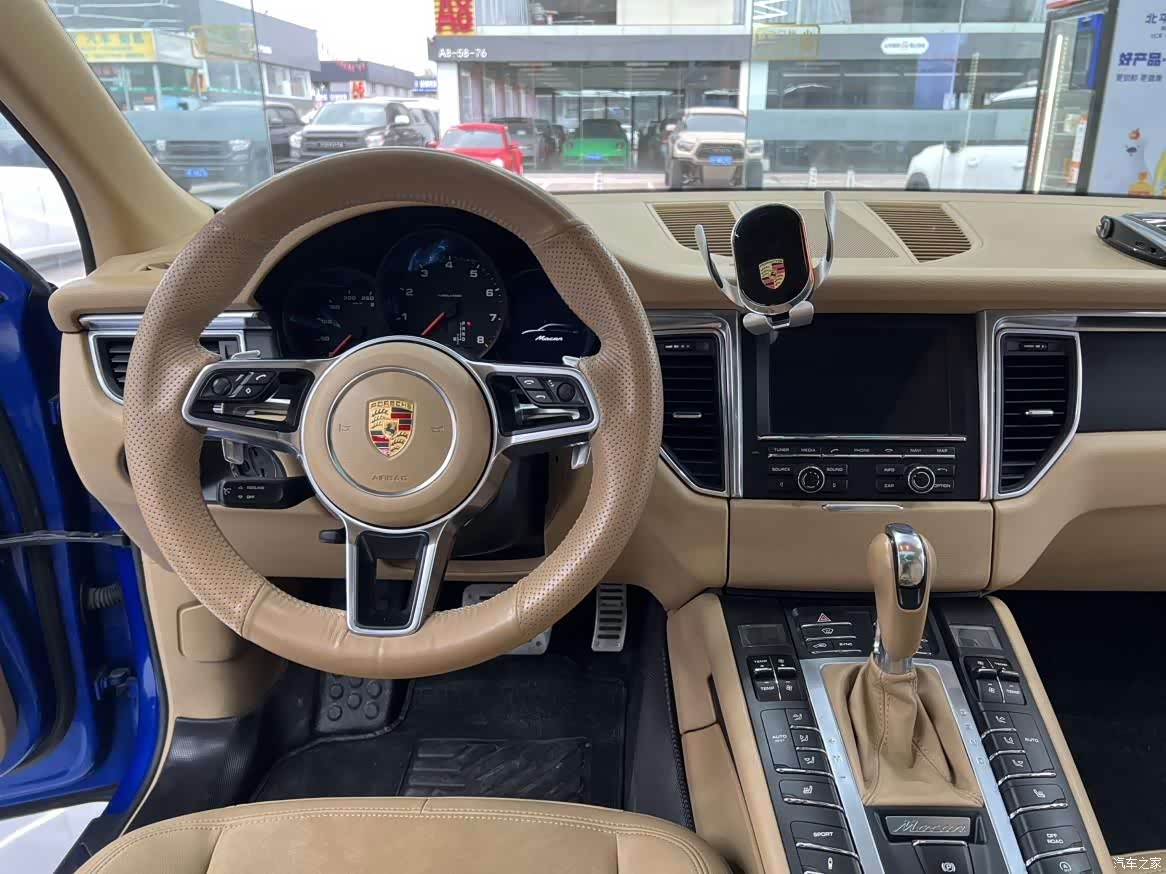 Porsche Macan, 2015 9