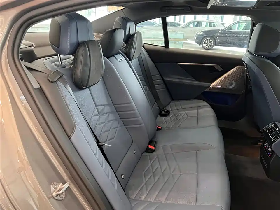 BMW 5 series BMW 5 series