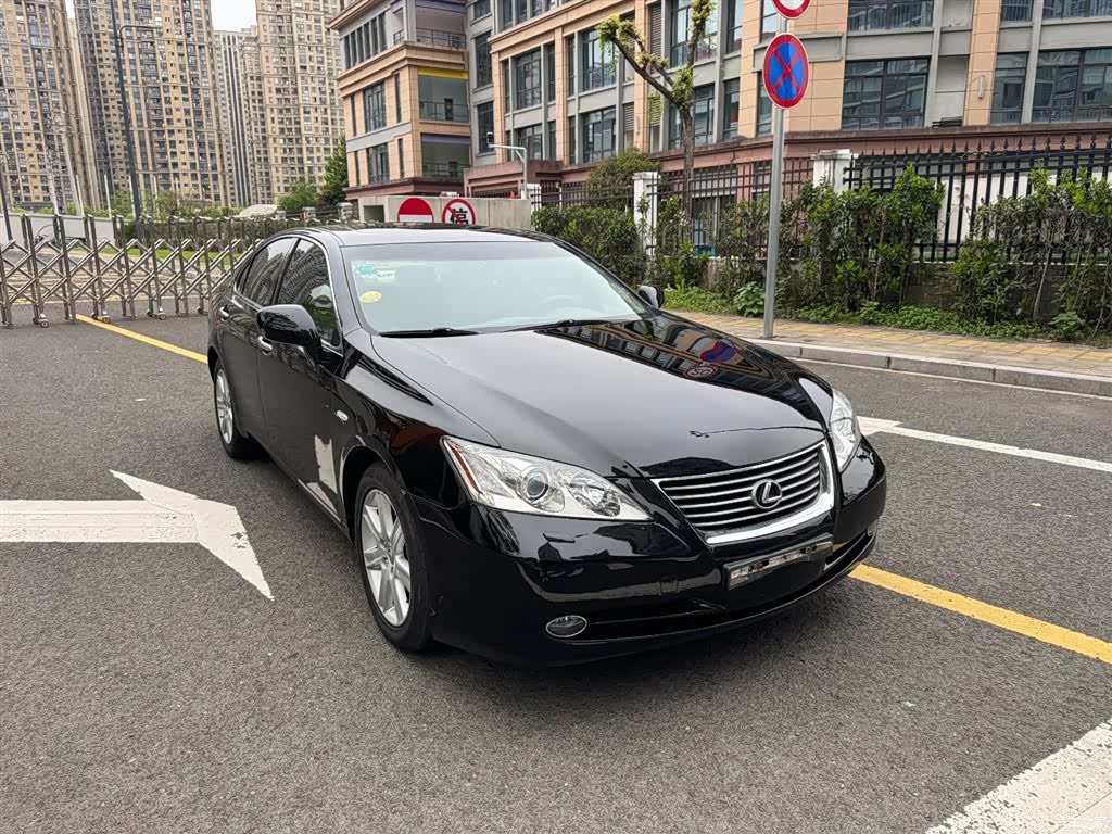 Lexus ES, 2009 8