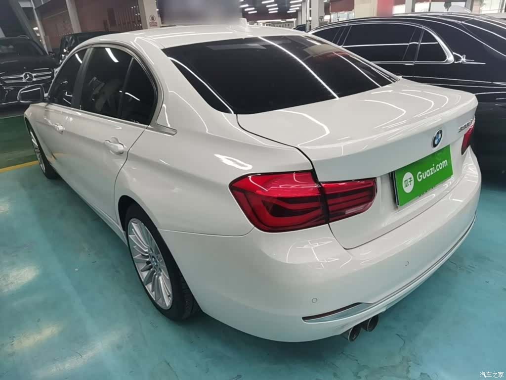 BMW 3 Series, 2018 все фото