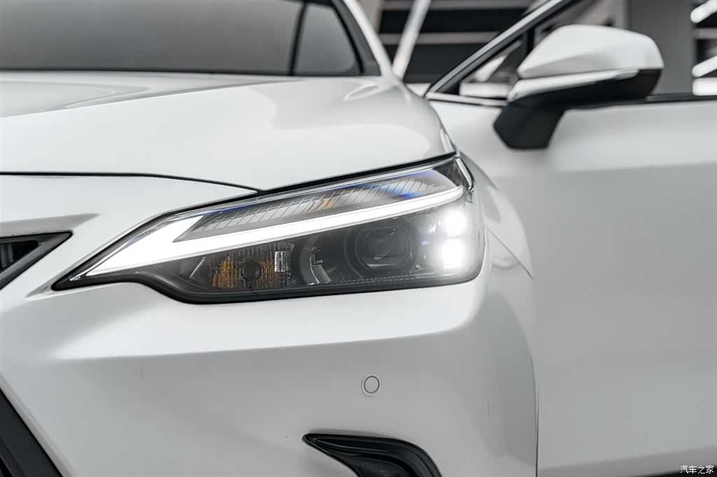 Lexus NX, 2023 33