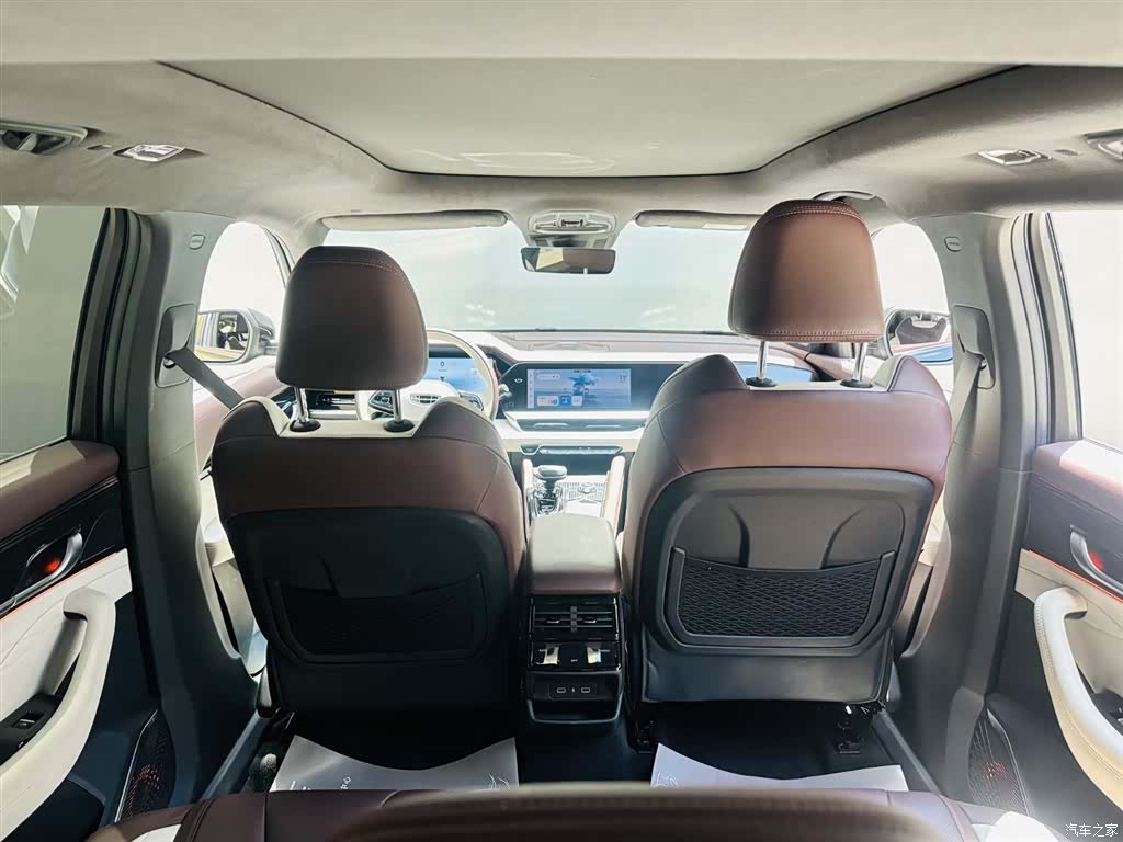 Geely Xingyue L, 2025 22