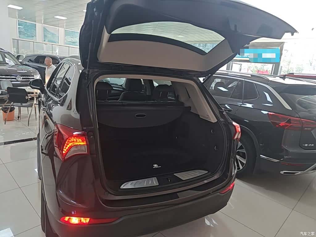 Buick Envision Plus, 2018 19