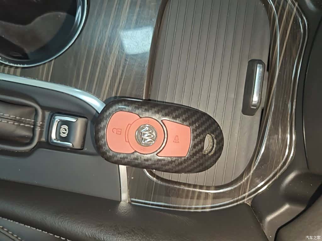 Buick Envision Plus, 2018 9