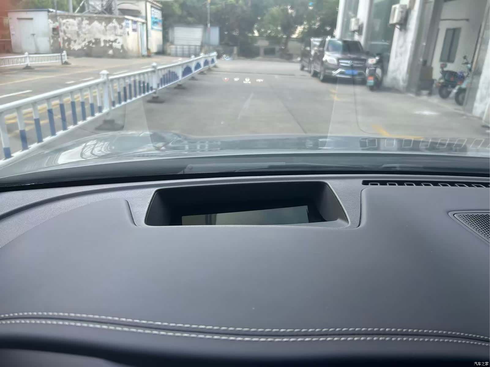 BYD Han, 2024 21