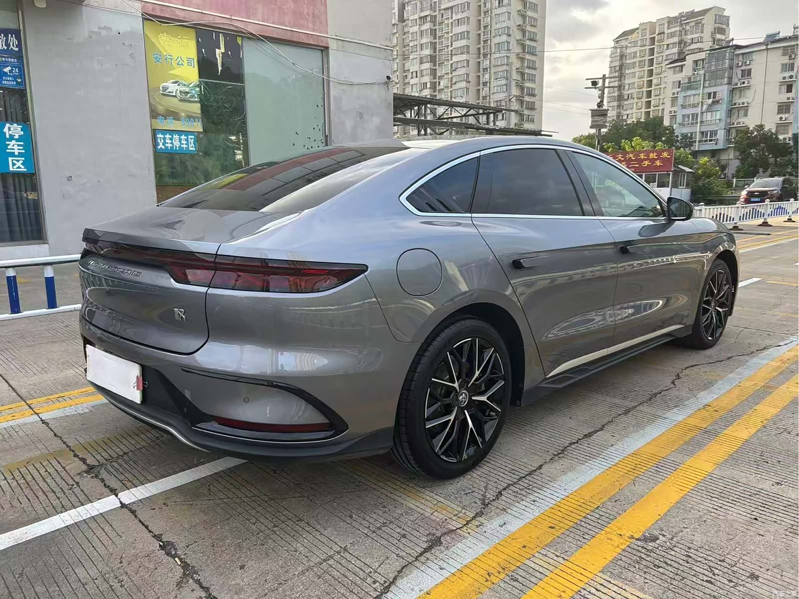 BYD Han, 2024 6