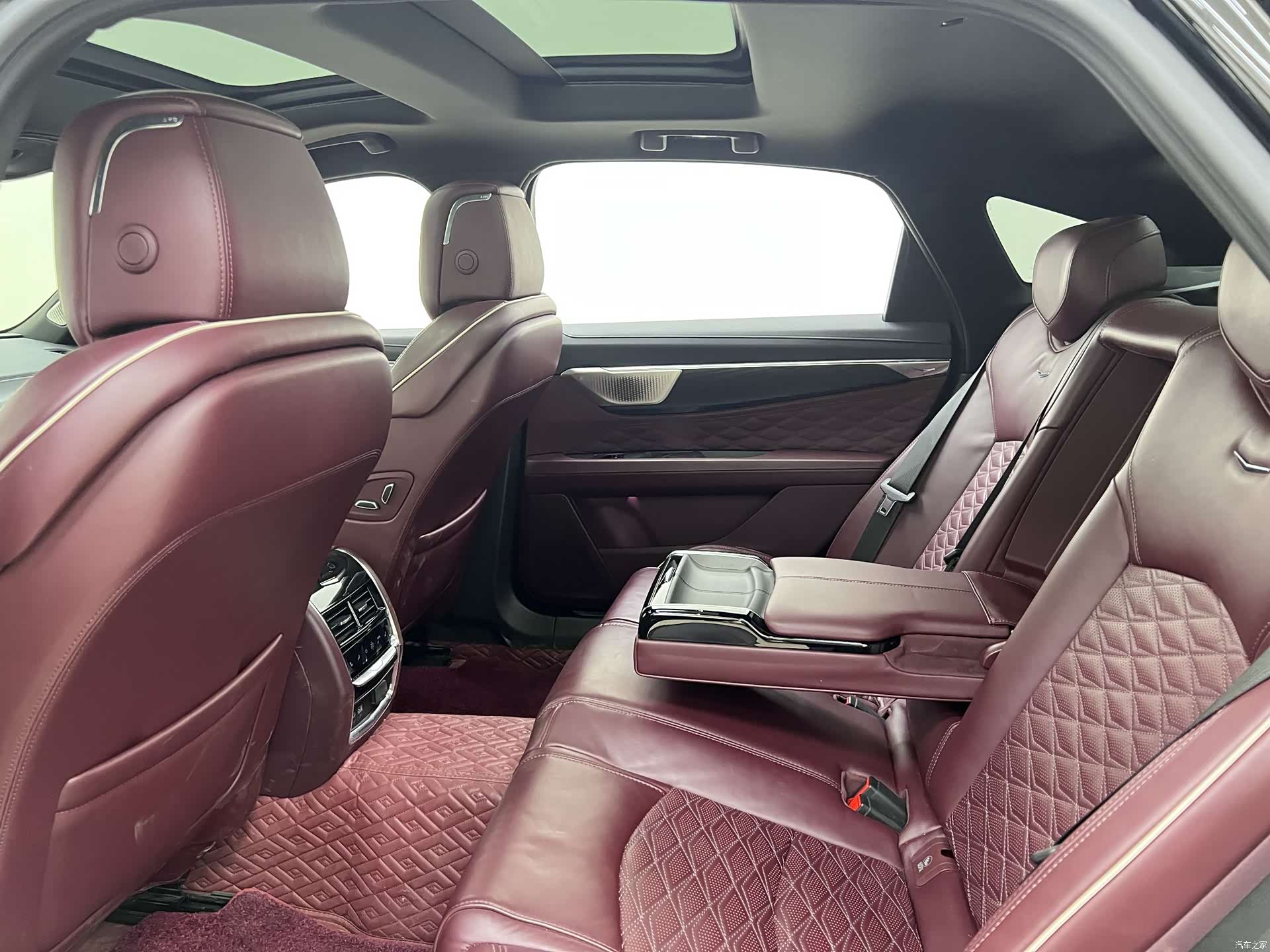 Cadillac CT6, 2023 18