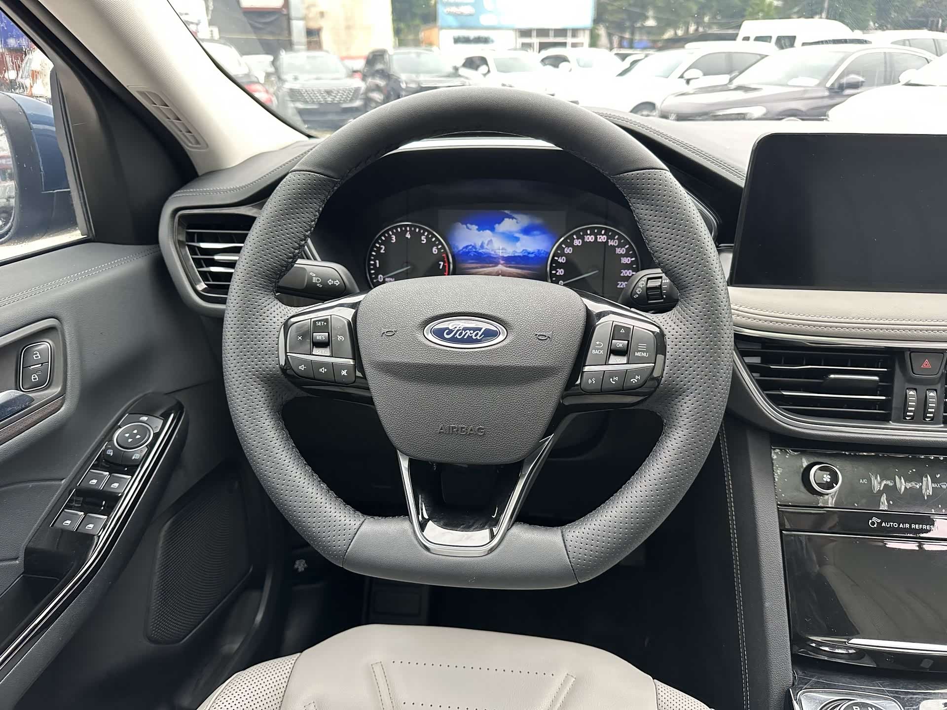 Ford Escape, 2023 11