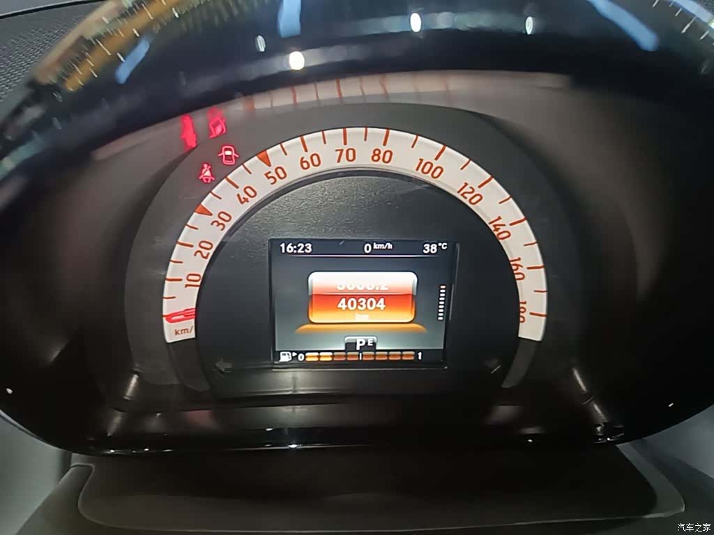Smart Fortwo, 2019 12